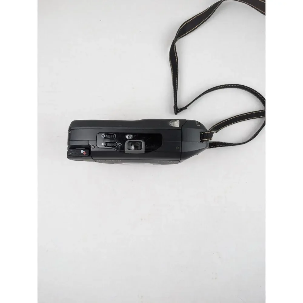 Polaroid Captiva SLR Instant Camera 95 Film Vintage Black Untested Strap
